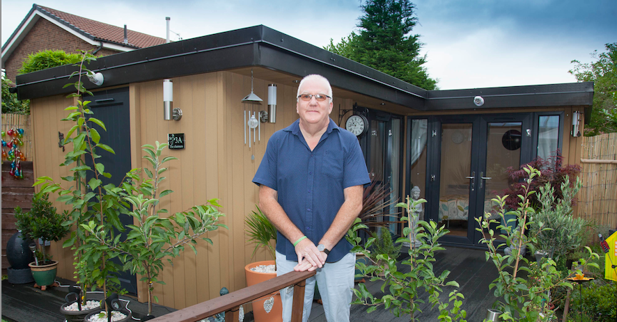 GARDEN OFFICE AND GARDEN ROOM IN BURY