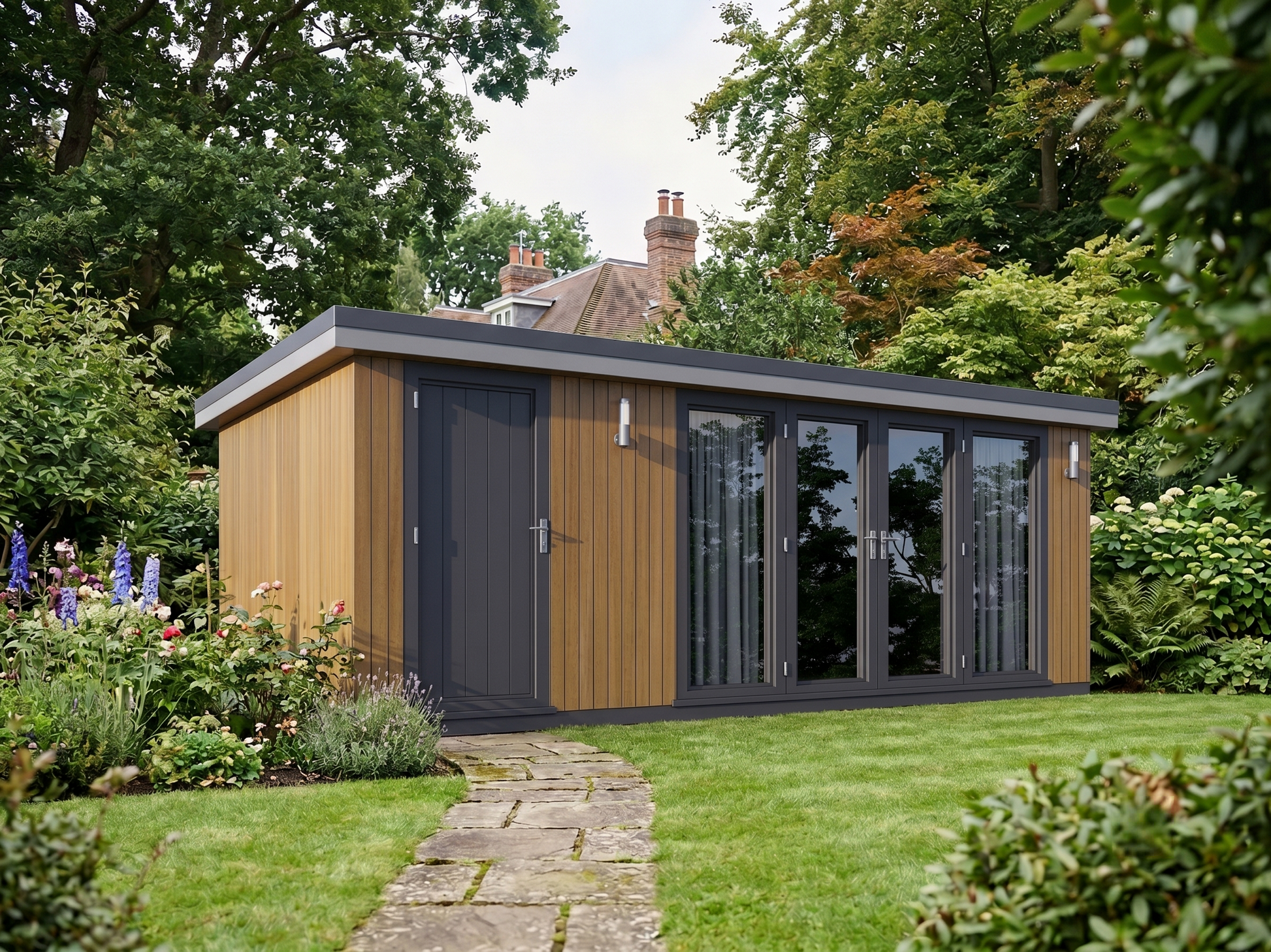 garden room with store on the end